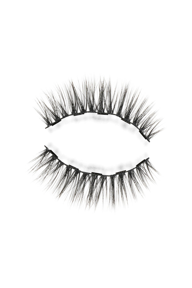 False Eyelashes Natural